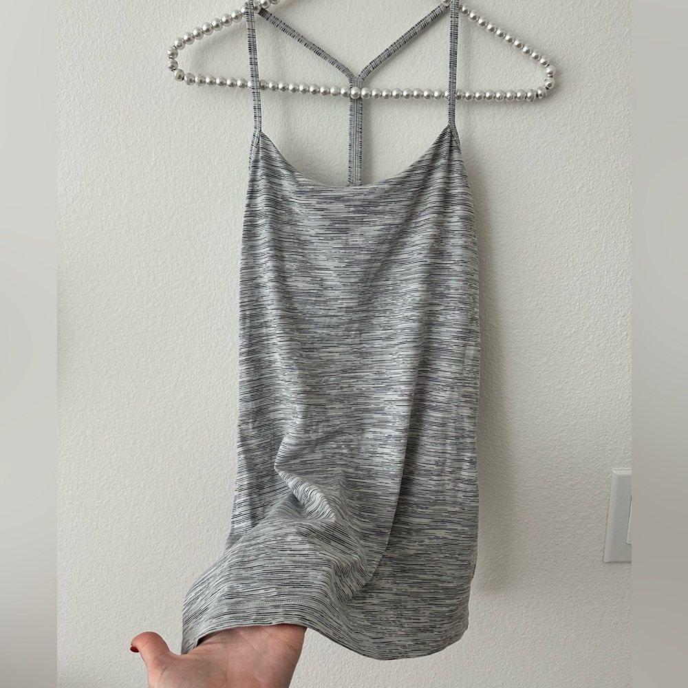Lululemon power Y tank